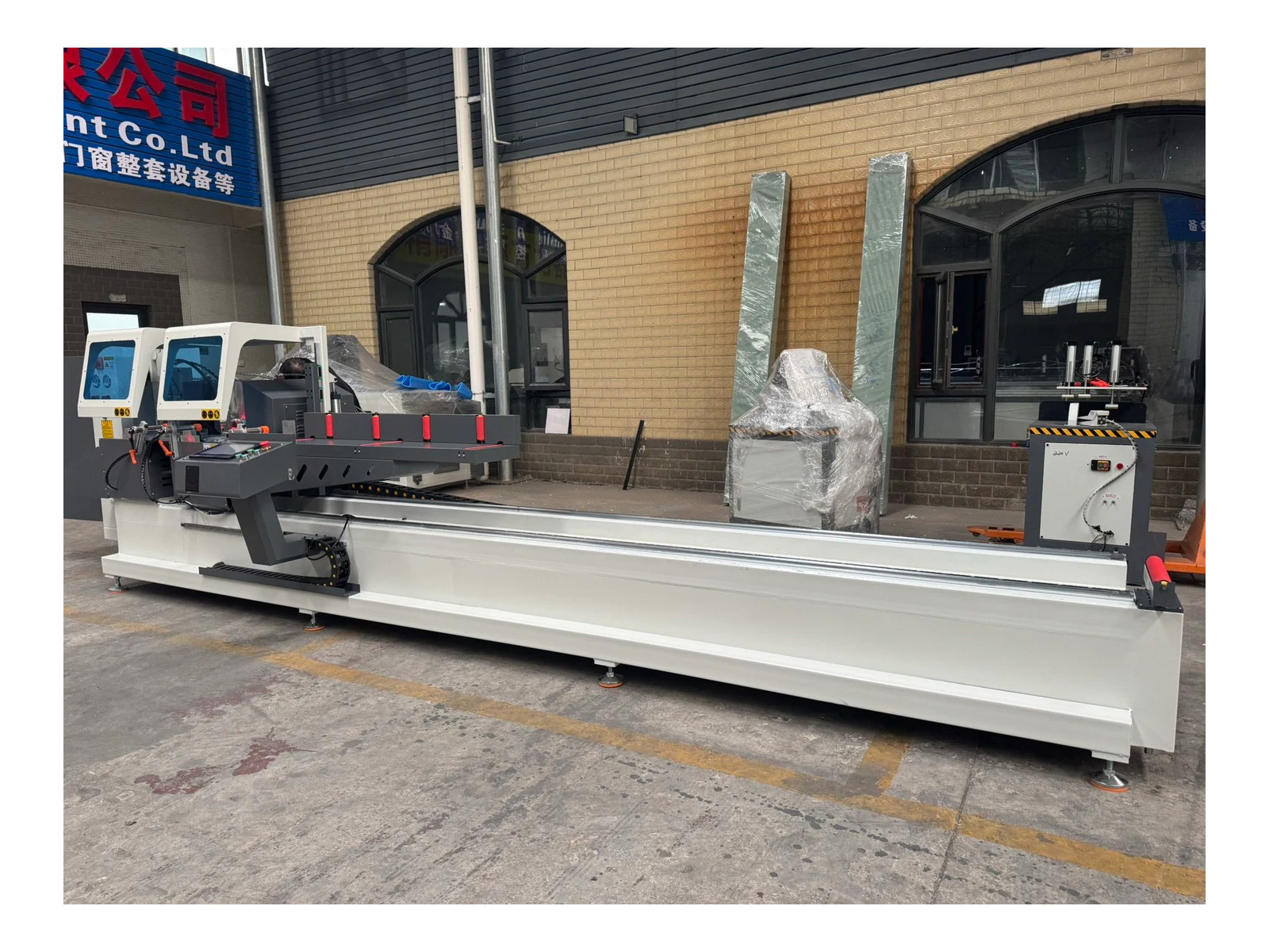 Aluminium Double-Head Precision Cutting Saw LJZ2H-450x3700 - view 9