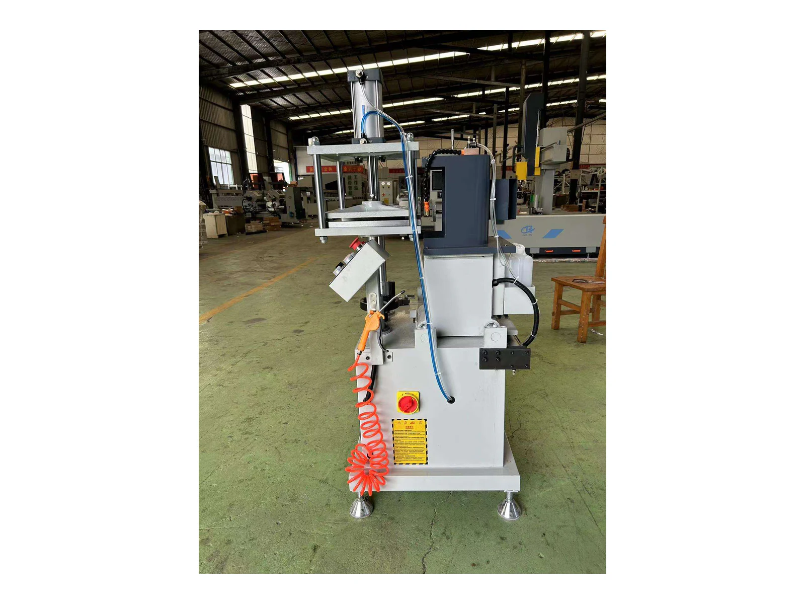 Automatic Aluminium End Milling Machine LXD-200P - view 3