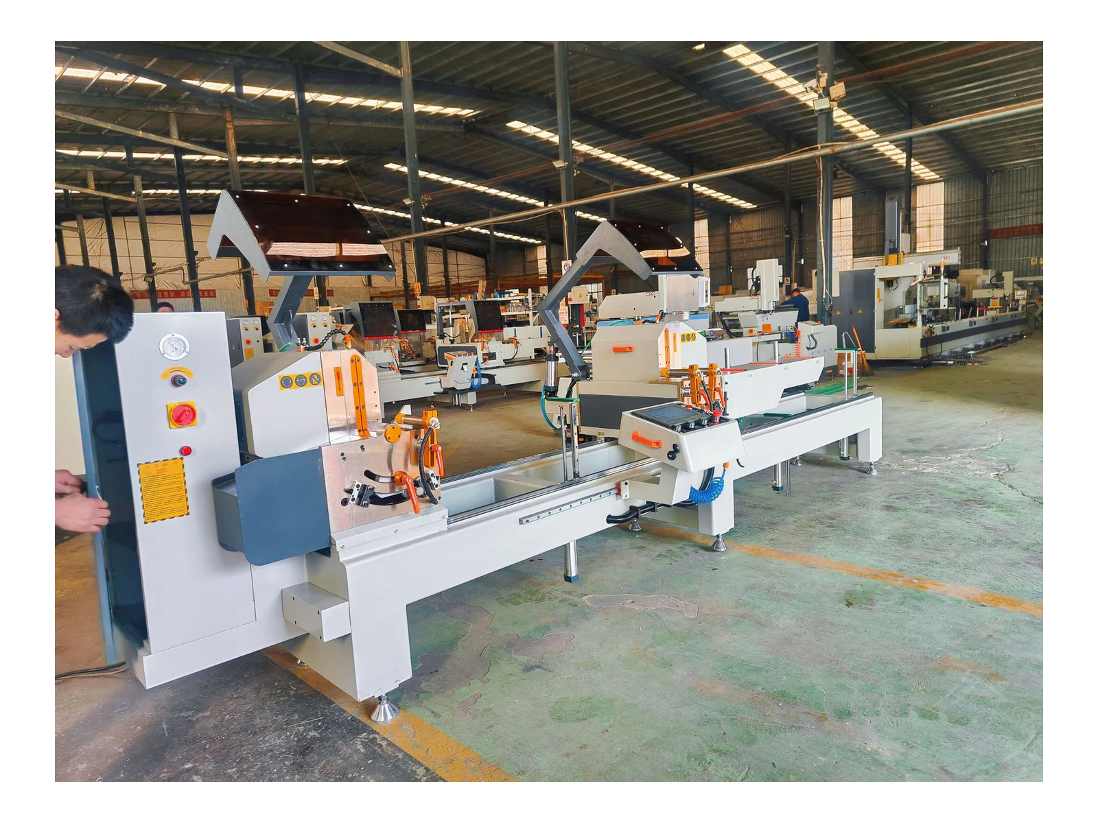 Double-Head CNC Precision Cutting Saw LJZ2-CNC-550x4200 - view 9