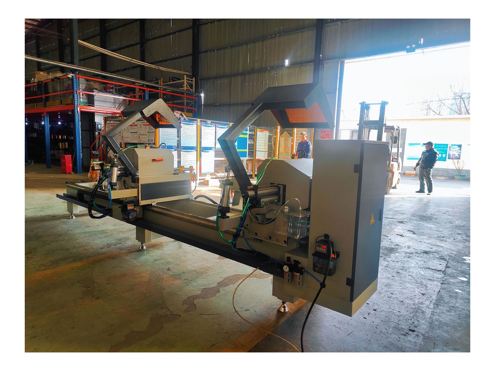 Double-Head CNC Precision Cutting Saw LJZ2-CNC-550x4200 - view 8