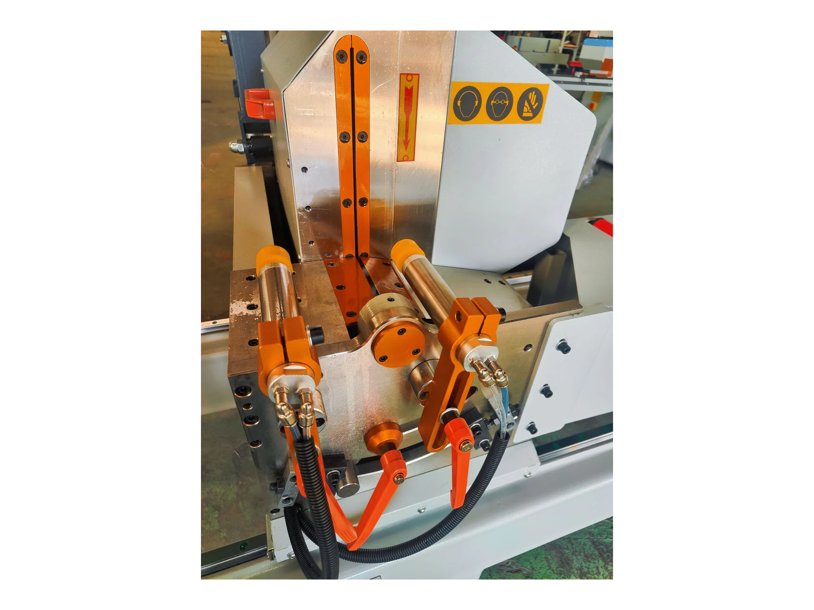 Double-Head CNC Precision Cutting Saw LJZ2-CNC-550x4200 - view 6