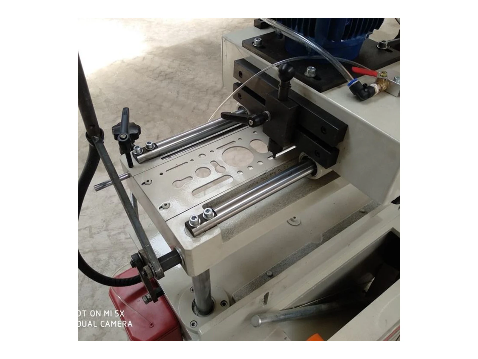 High-Speed Single-Axis Profile Milling Machine LXF-120 - view 6