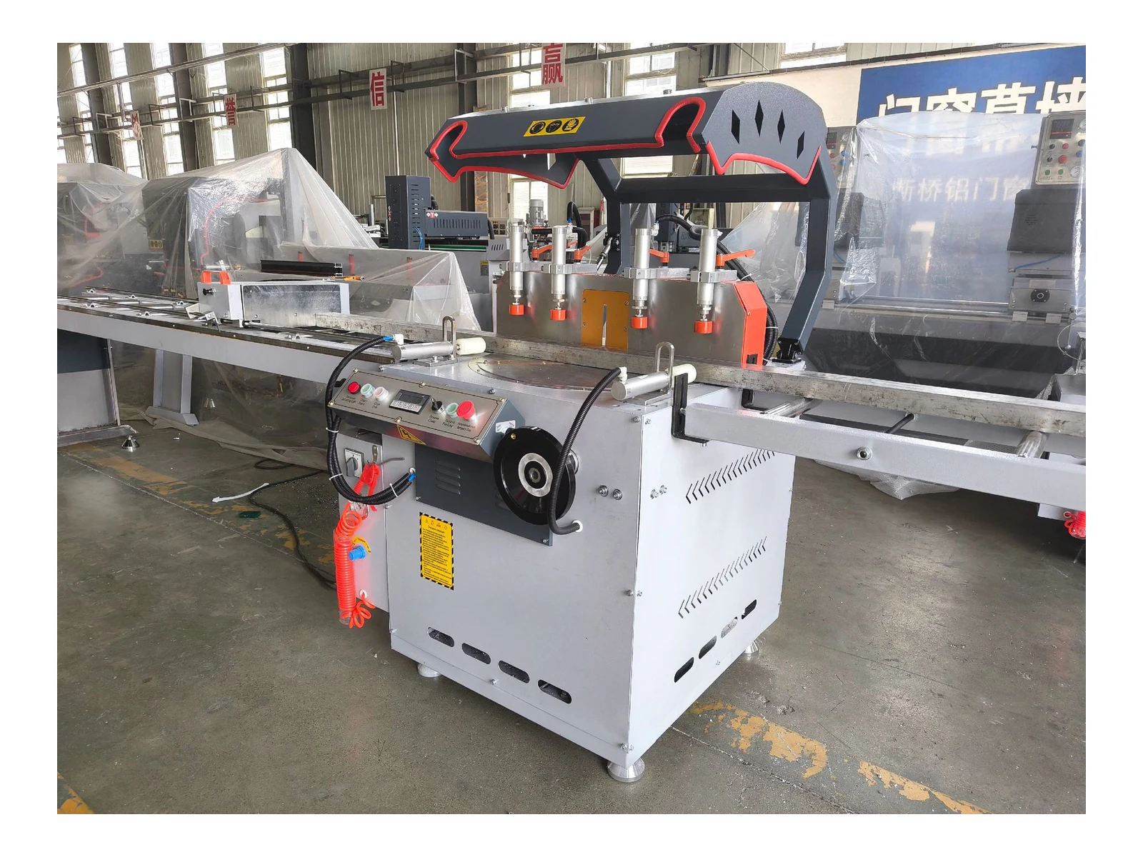 Single-Head Arbitrary-Angle Aluminium Cutting Saw LJZ-CNS-600 - view 3