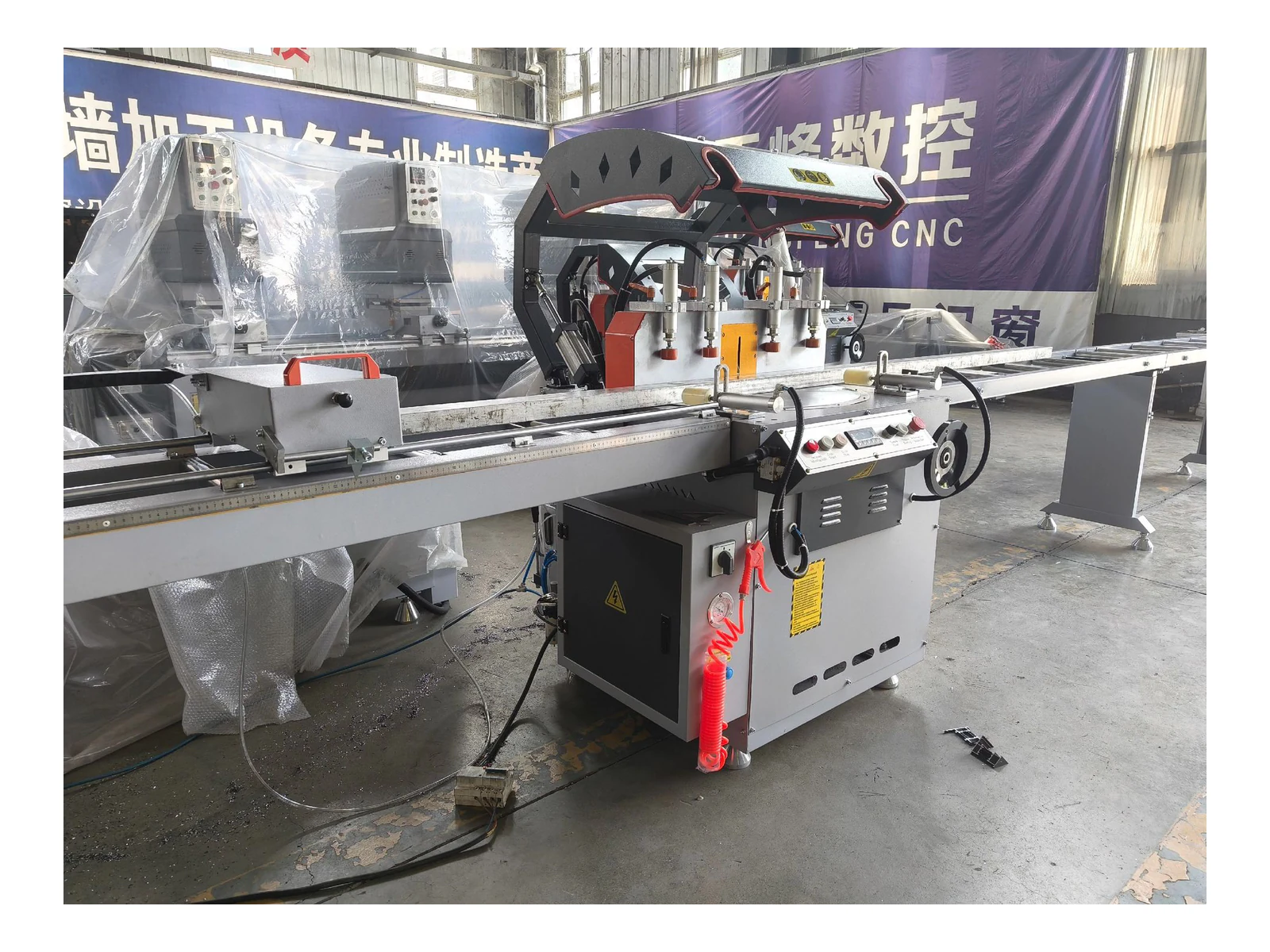 Single-Head Arbitrary-Angle Aluminium Cutting Saw LJZ-CNS-600 - view 4