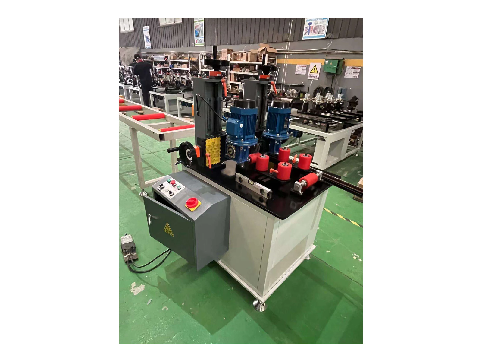 Thermal-Break Profile Knurling Machine KC-01 - view 2