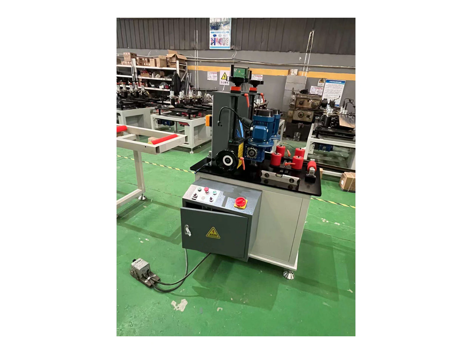 Thermal-Break Profile Knurling Machine KC-01 - view 3